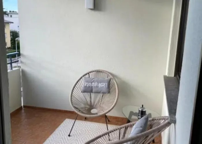 O&v 2 شقة فالدزهوت-تينغن